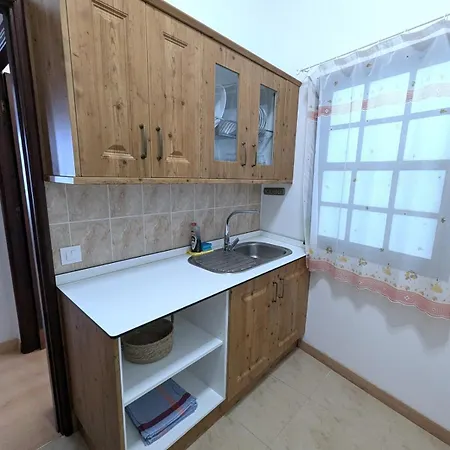 Casa Tilos 2 アパート